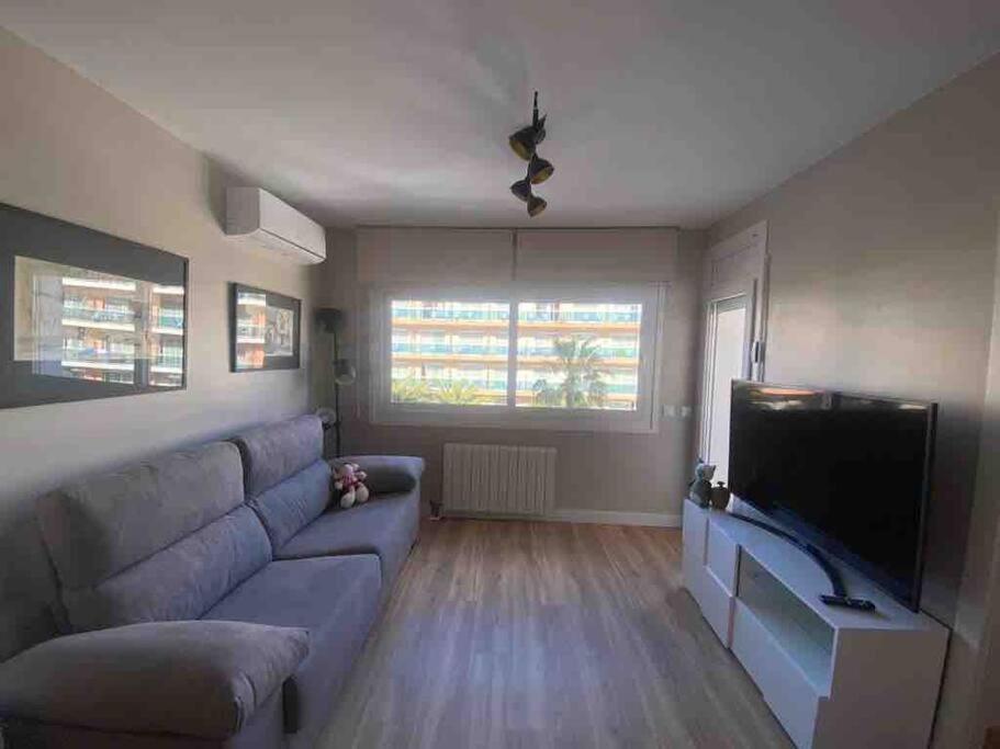 Lujoso Piso Enfrente De Playa De Fenals, 2 Terrazas Apartament Lloret de Mar